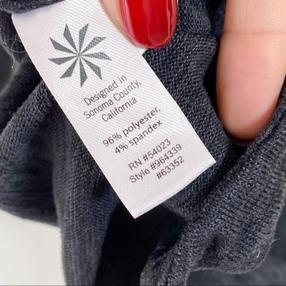 Athleta charcoal no rush yoga pullover sweatshirt - Picture 6 of 6